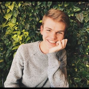 Meet your Posher, Joel